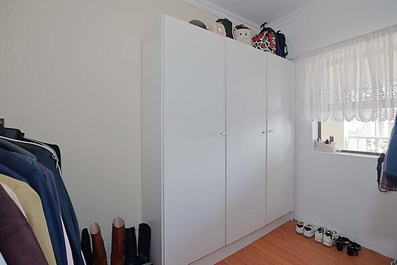 5 Bedroom Property for Sale in Parklands Western Cape